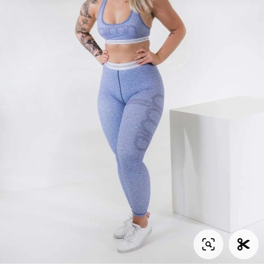 💘 AIM’N - PURPLE/BLUE WORKOUT LEGGINGS - Picture 6 of 7